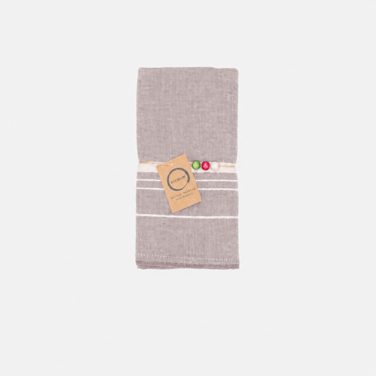 Kleines Ecobain Gästetuch der 'Bathroom Cocoon' Serie im sanften Graublau Dusty Pier. Das 4-lagige Jacquard-Musselin aus reiner Baumwolle bringt ein Stück beruhigende Meeresbrise ins Badezimmer und verwandelt kleine Erfrischungsmomente im Alltag in eine bewusste, stilvolle Atempause.