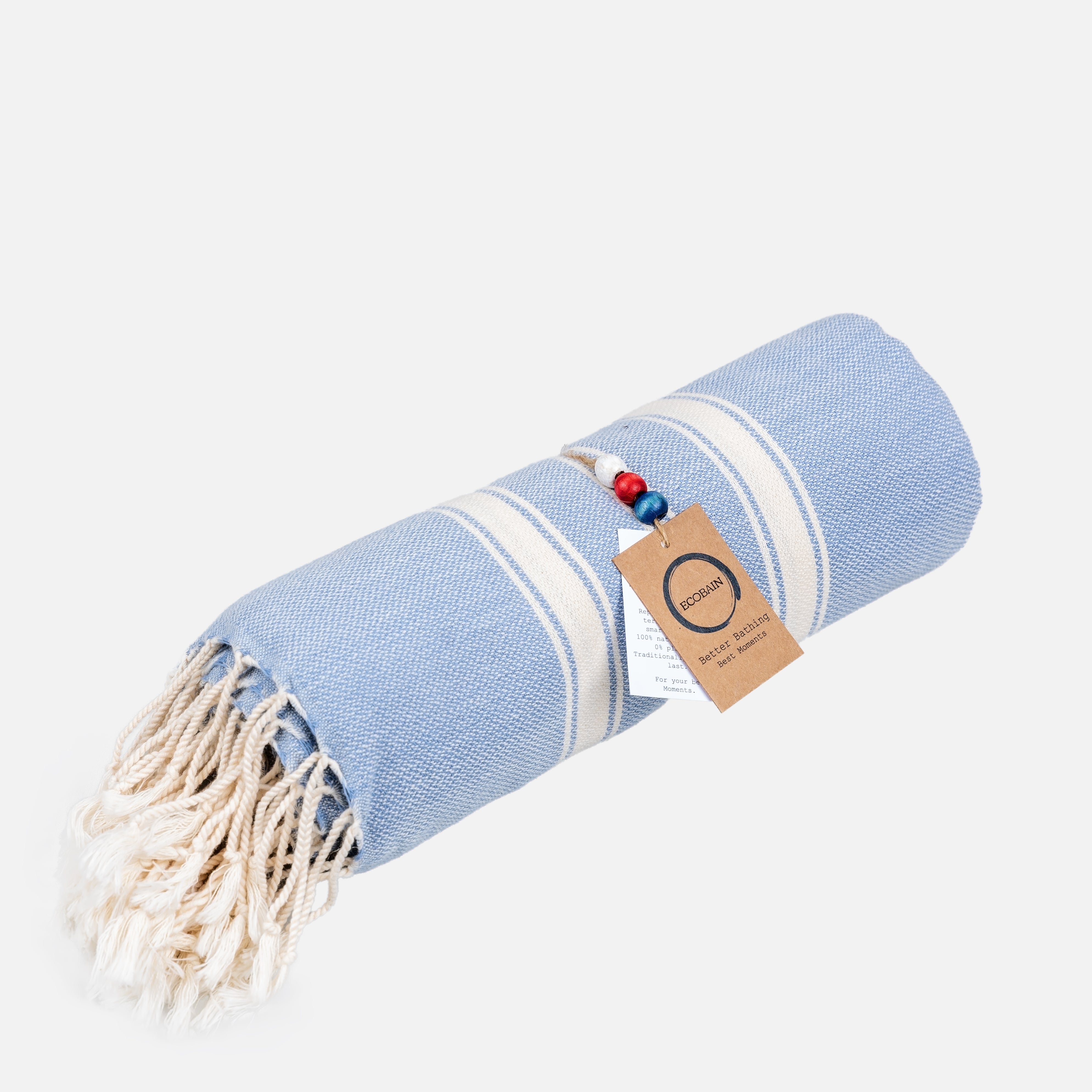 Nahaufnahme der traditionellen Webkunst des Ecobain Hamamtuchs 'New Classic' in kräftigem Mittelblau. Das Bild verdeutlicht die meisterhafte Verarbeitung der weichen, gekämmten und langstapeligen Baumwolle. Ein ehrliches und plastikfreies Design Statement, das durch pestizidfreien Anbau, extreme Langlebigkeit und eine edle Haptik überzeugt – das perfekte, hochwertige Geschenk für alle, die das Echte lieben.